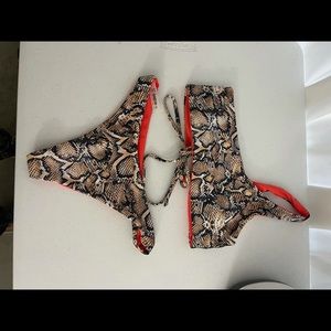 Super cute over one shoulder bikini